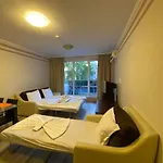 Admiral Plaza A1 Sunny Солнечный берег