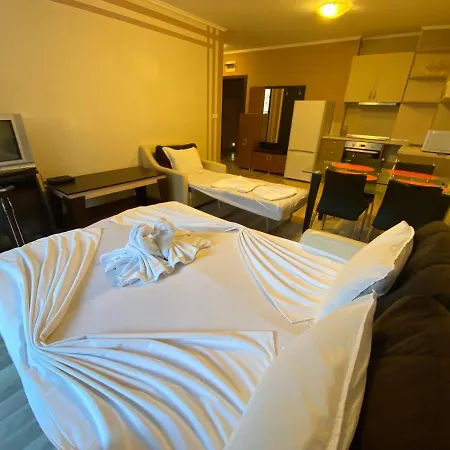 Apartmán Admiral Plaza A1 Sunny