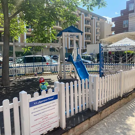 Apartmán Admiral Plaza A1 Sunny *